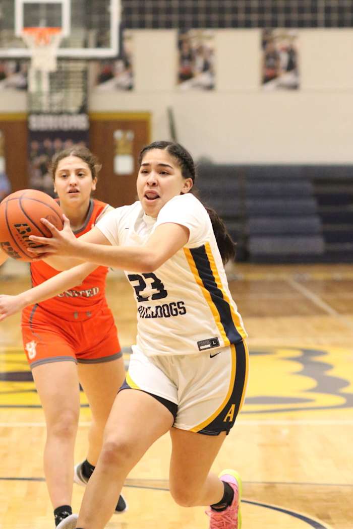 laredo-united-alexander-girls-basketball00004
